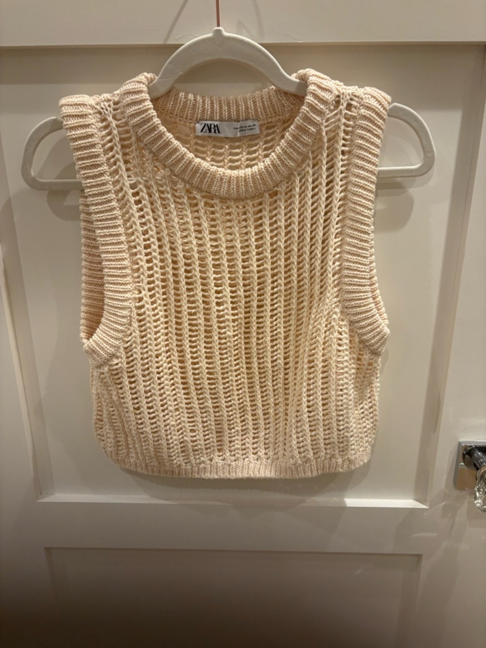 Zara Cream Open-Weave Crochet Sweater Zara new w/o tags cream layer with tee